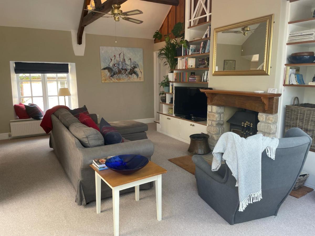 Gorgeous Country Cottage On Outskirts Of Bath With Wood Fired Hot Tub Midford Exterior foto